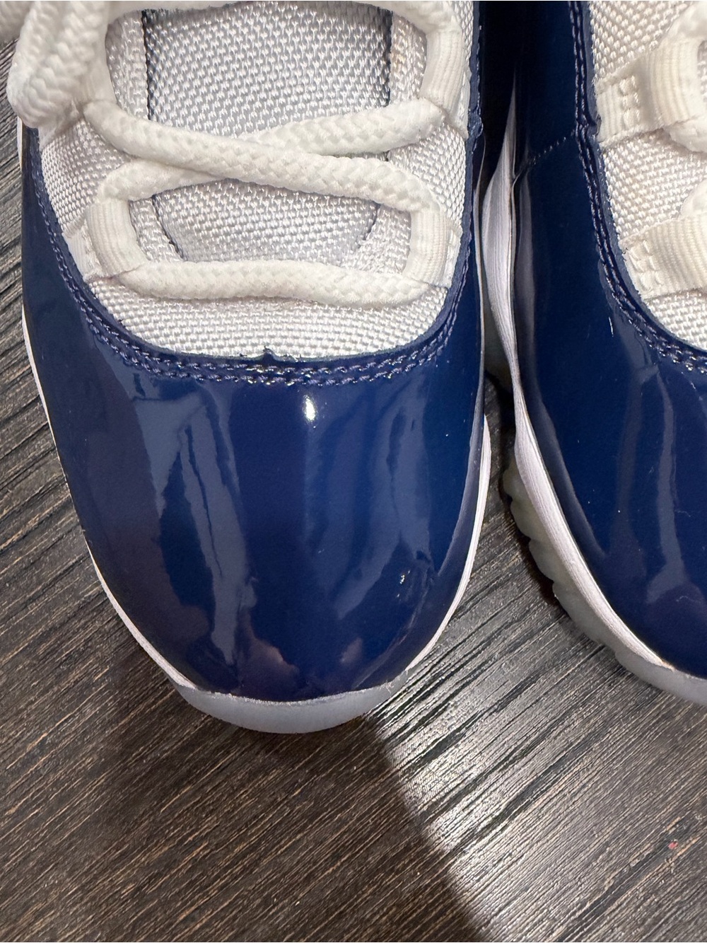 Air Jordan 11 Retro "Win Like 82" 2017 Used Size 9.5 - Picture 5 of 10
